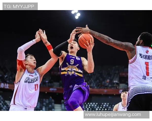 CBA北控对阵深圳精彩比赛录像回顾与分析全场亮点不容错过 CBA北控对阵深圳精彩比赛录像回顾与分析全场亮点不容错过